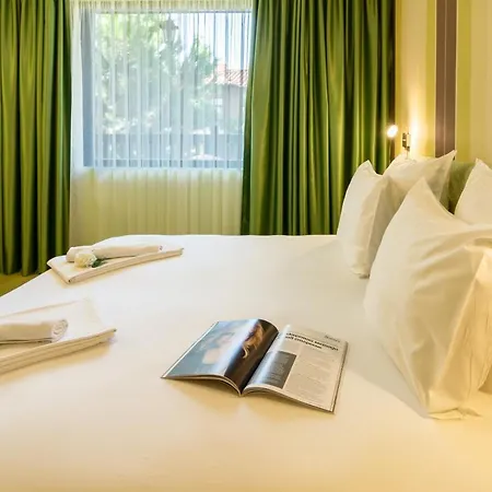 Saint George Mountain Hotel